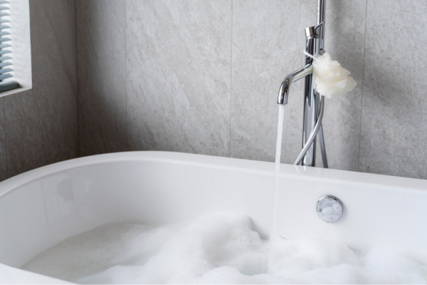 Bathtub with bubbles